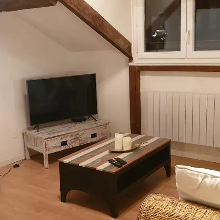Apartment D'exception Sous Les Toits